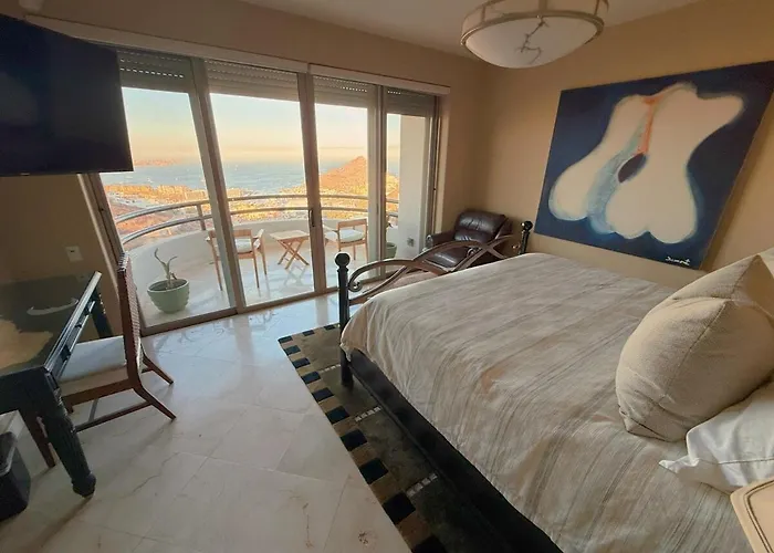 Villa Pedregal With 75-ft Pool And Panoramic Views *